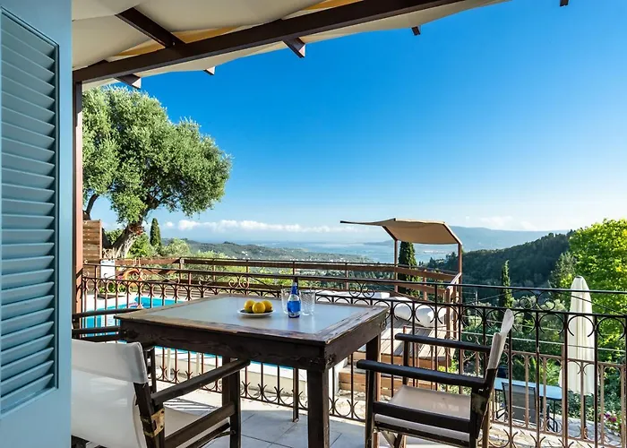 Afroksilia Yakinthos * Lefkáda