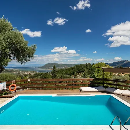 Apartment Afroksilia Yakinthos